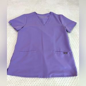 Figs top. Size small.